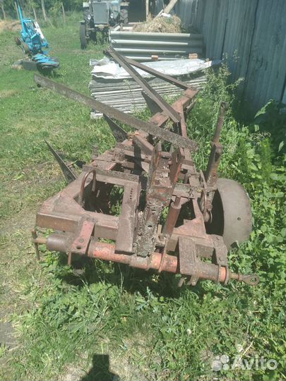 Продам плуг