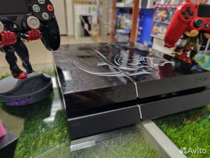 PS4 Limited Edition 1TB/2 Геймпада/Игра Звёздные В