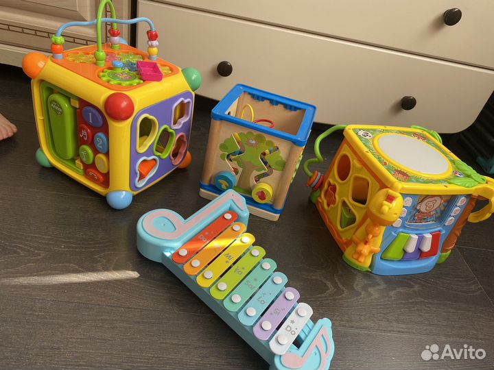 Развивающие игрушки пакетом
