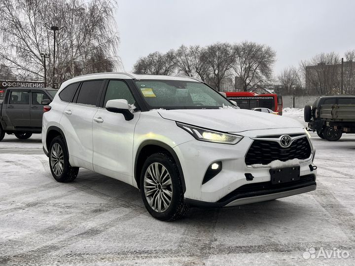 Toyota Highlander 2.0 AT, 2024, 17 км