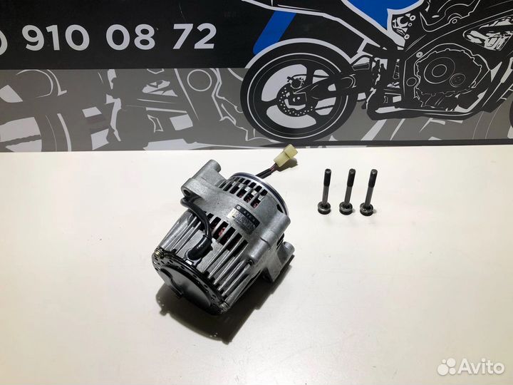 Генератор Yamaha YZF 750 R 1993г