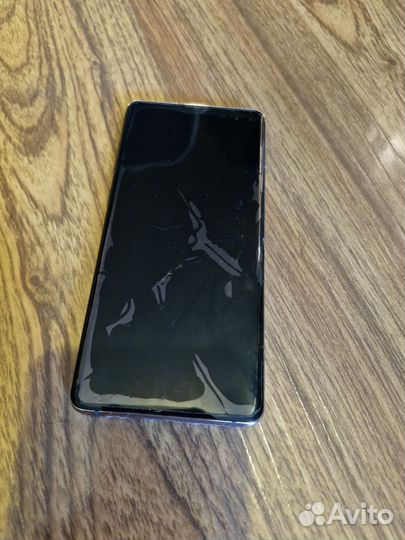 Samsung Galaxy S10+, 8/128 ГБ