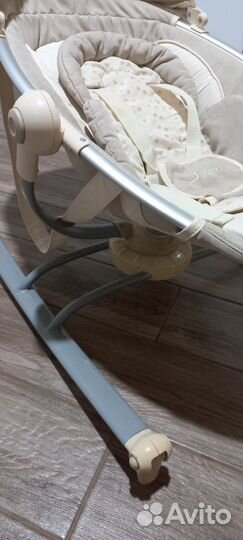 Детский шезлонги и качели бу