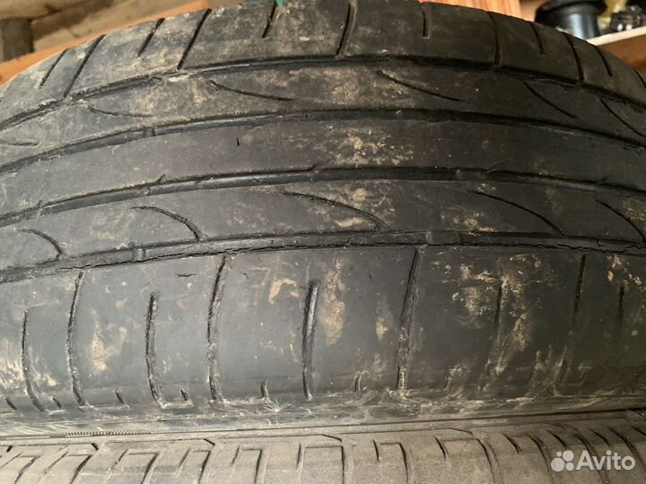 Bridgestone Dueler H/T 687 6.5/8 R16 95