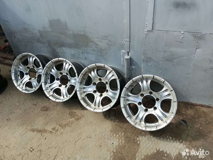Диски r15 6x139 7