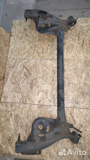 Задняя балка suzuki sx4 46500-61M50