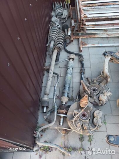 Mitsubishi pajero запчасти