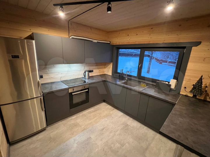 Коттедж 170 м² на участке 20 сот.