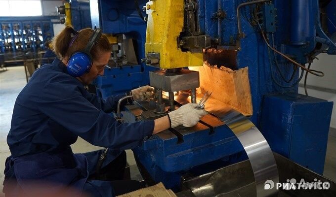 Штамповщик/штамповщица