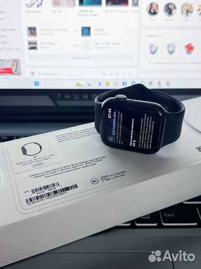 Новые Apple Watch SE 44mm