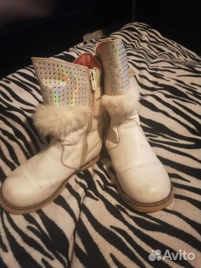 Сапожки для девочки нарядные