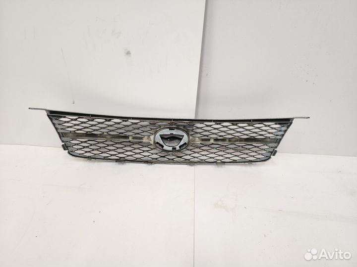 Решетка радиатора Toyota Corolla Fielder NZE141