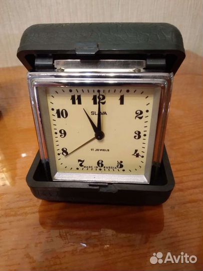 Часы - будильник СССР