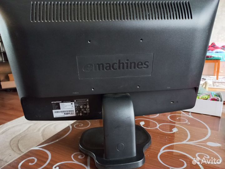 Мониторы ЖК бу Emachines E190 HQV b