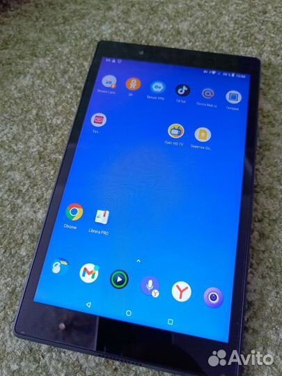 Планшет Lenovo+подарок смартфон Honor 9 lite