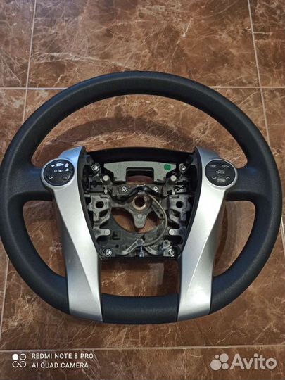 Руль Toyota Prius 30, Aqua