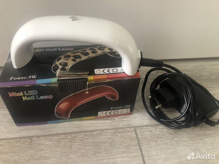 Лампа для ногтей