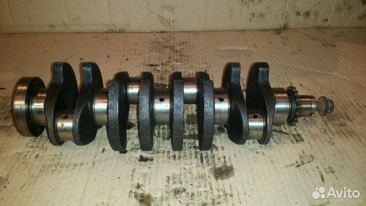 Коленвал Volkswagen Golf 3 1.4