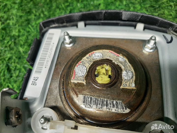 В наличии: Подушка безопасности Mazda 3 BK