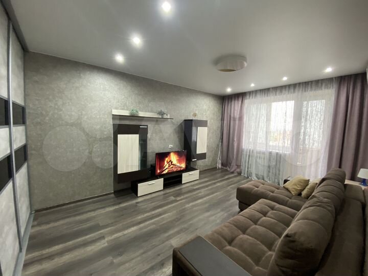 2-к. квартира, 56 м², 6/9 эт.