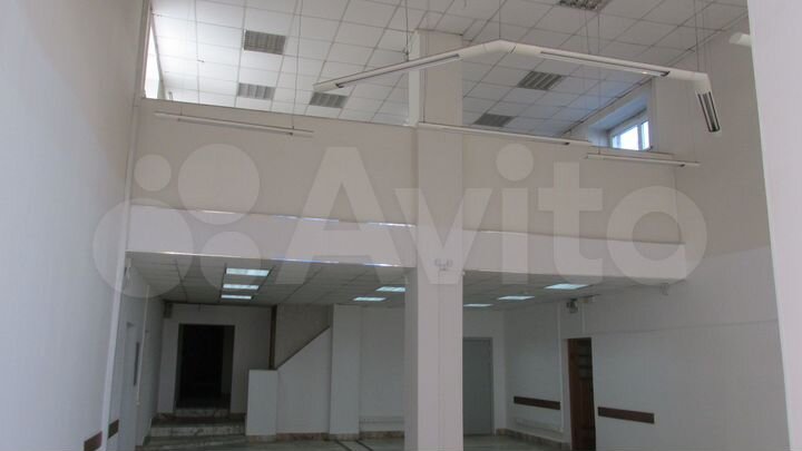 Свободного назначения, 654 м²