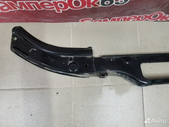 Панель верхняя замка капота Mazda CX-9