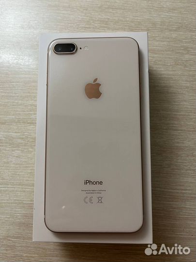 iPhone 8 Plus, 64 ГБ