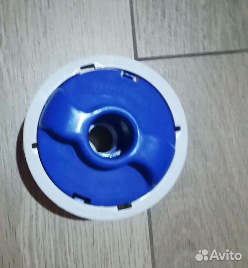 Поплавок дозатор для таблеток в бассейн