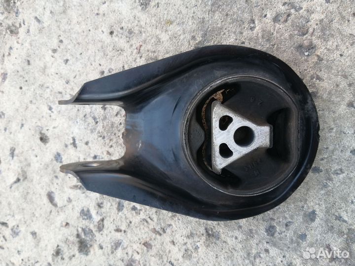 Опора подушка двигателя форд фокус 2