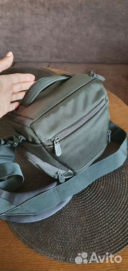 Зеркальный фотоаппарат canon 1100d