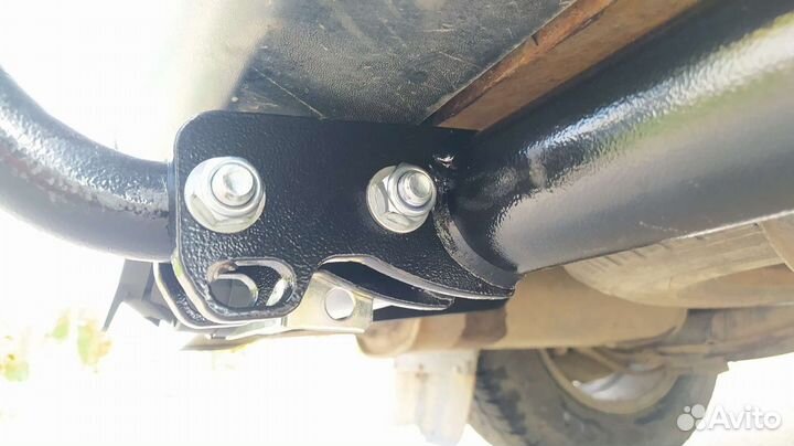 Фаркоп для Volkswagen Transporter (T4) 1990-2003г