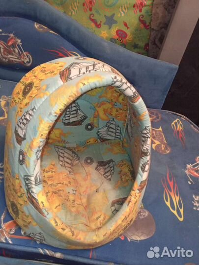 Лежак домик с подушкой или торс