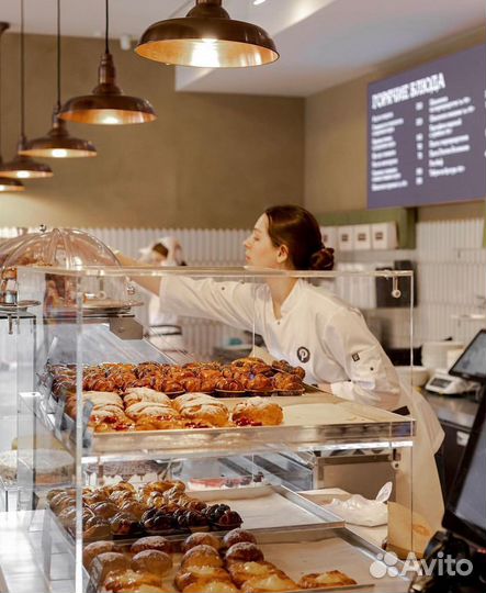 Продавец-кассир в кулинарию Рогалик