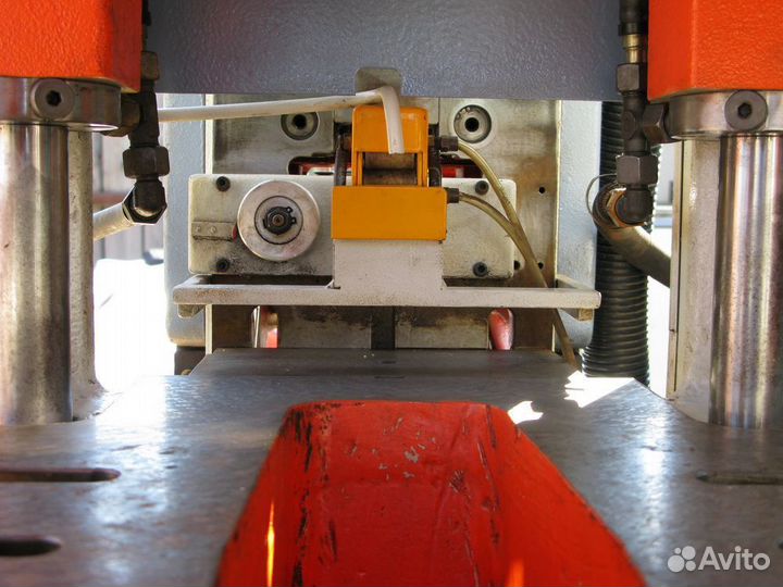 Услуги по холодной штамповке на прессе-автомате