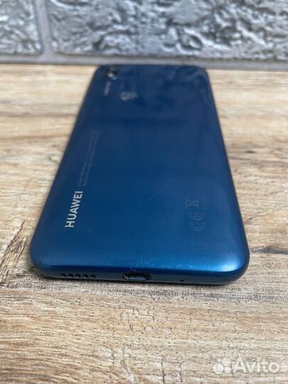 HUAWEI Y5 (2019), 2/32 ГБ