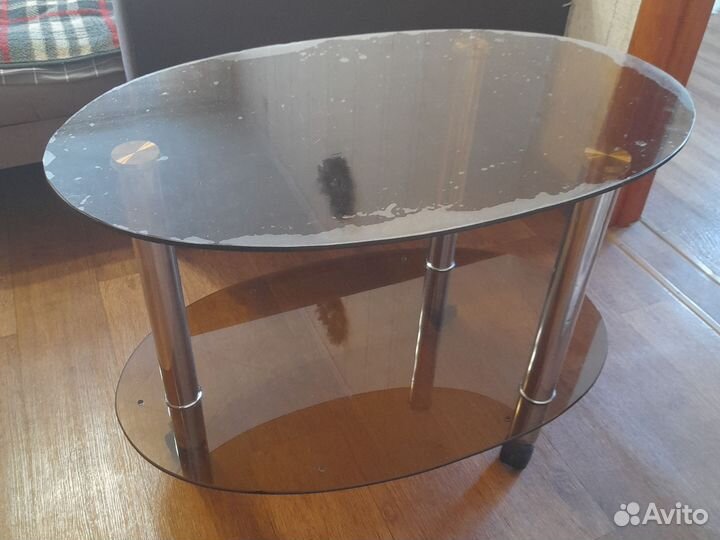 Журнальный столик на колесах бу