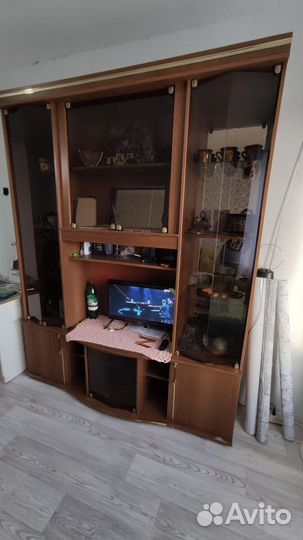 Стенка в гостиную