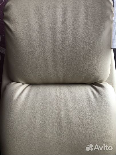 Педикюрное кресло б/у