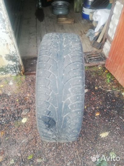Nokian Tyres Hakkapeliitta 5 235/65 R17