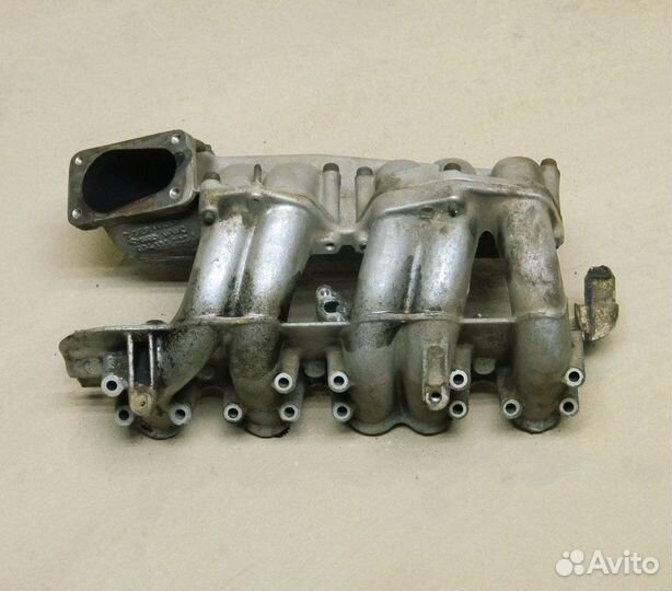 Коллектор впускной Audi 100 C3 2.3 NF