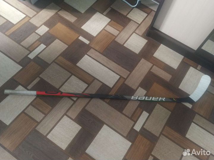 Клюшка хоккейная баур ворон флип лайт