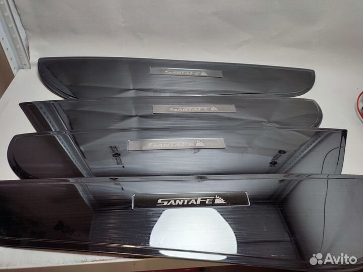 Новые защитные накладки на двери Santa Fe
