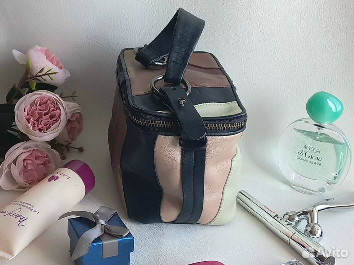 Сумка косметичка Furla натуральная кожа оригинал