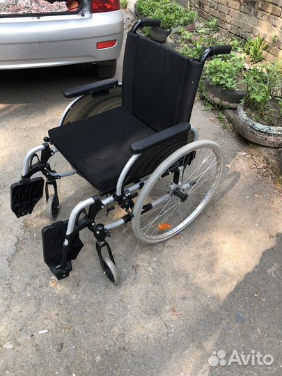Коляска инвалидная