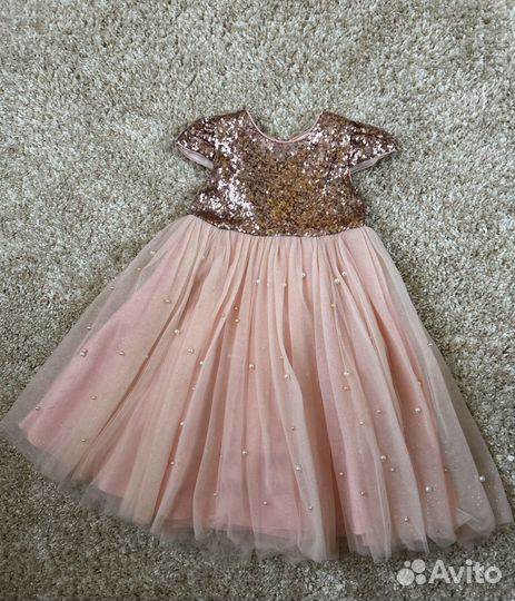 Платье праздничное 116