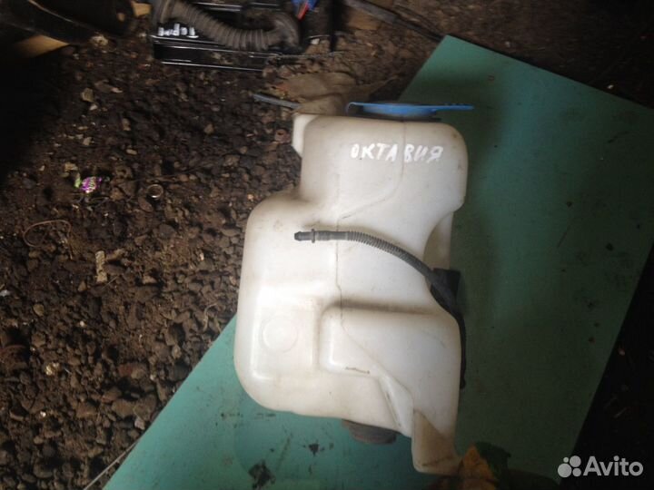Бачок омывателя skoda octavia