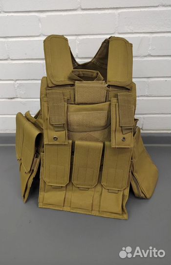 Тактический жилет