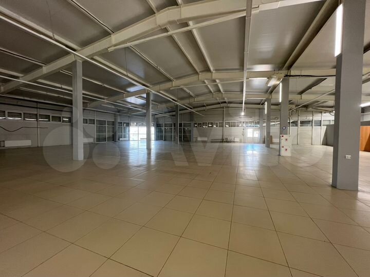 Торговая площадь, 733 м²