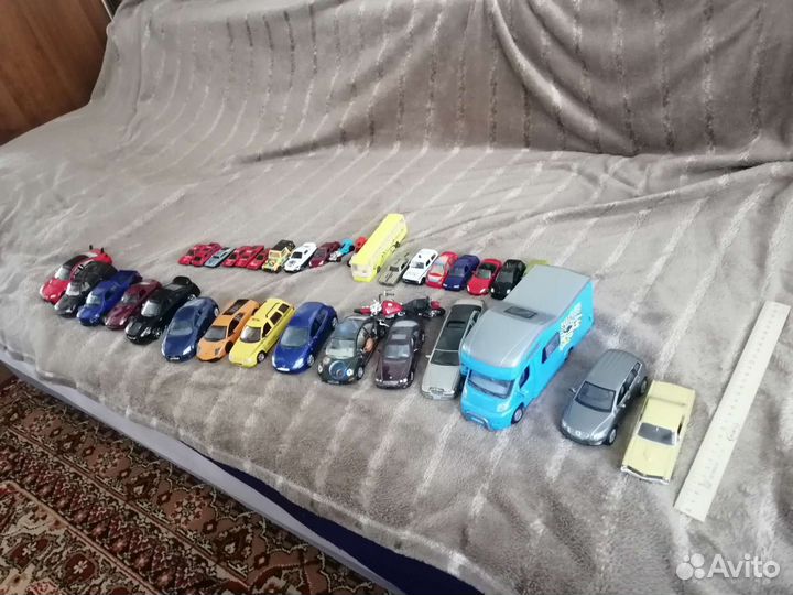 Игрушечные машинки