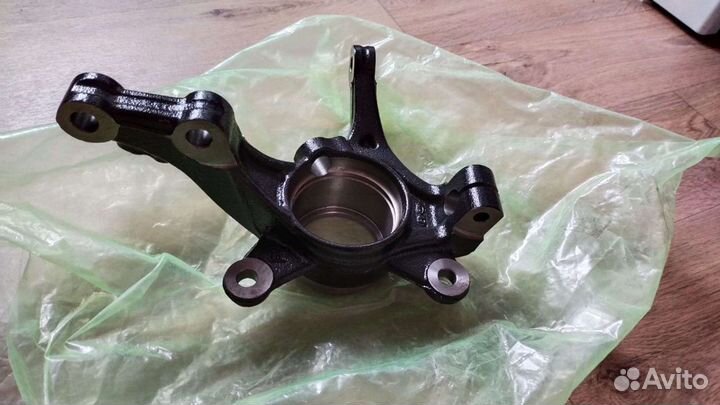 Поворотный кулак (правый) Kia Rio Hyundai Solaris